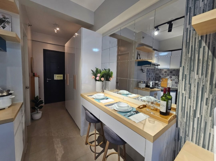 Studio Condo Fully Furnished Beautifully Interior Decorated