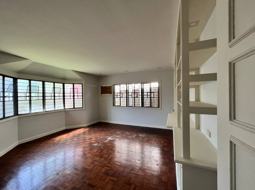 House For Rent United Hills Village, Paranaque Great Location!