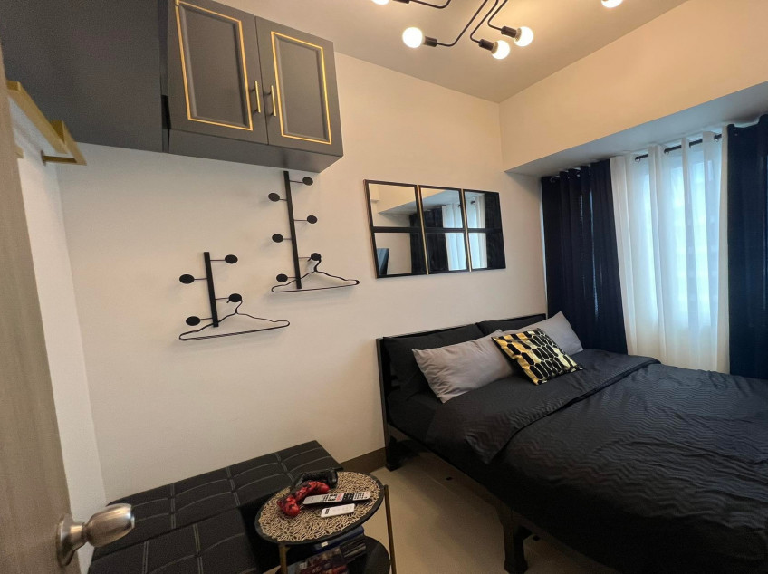 4M Fame Residences 1bedroom suite for Sale