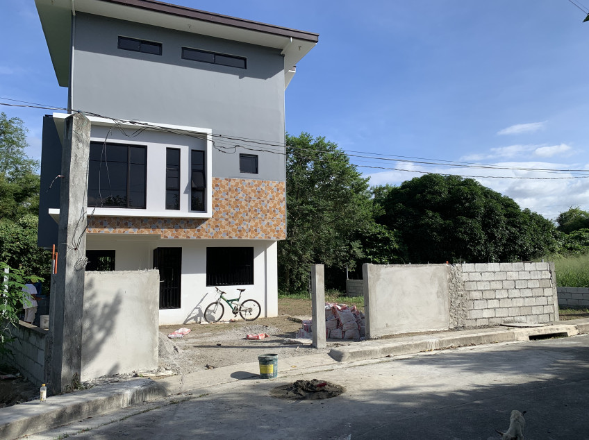 Newly Built 3-Storey House In Dasmarinas, Cavite For Sale