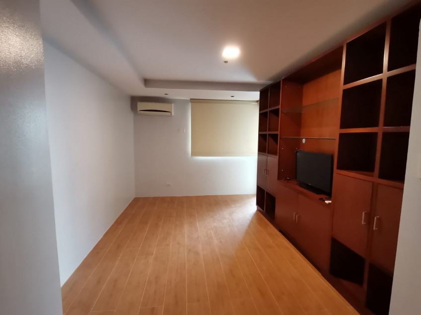 3 BR Oriental Garden Makati For Lease