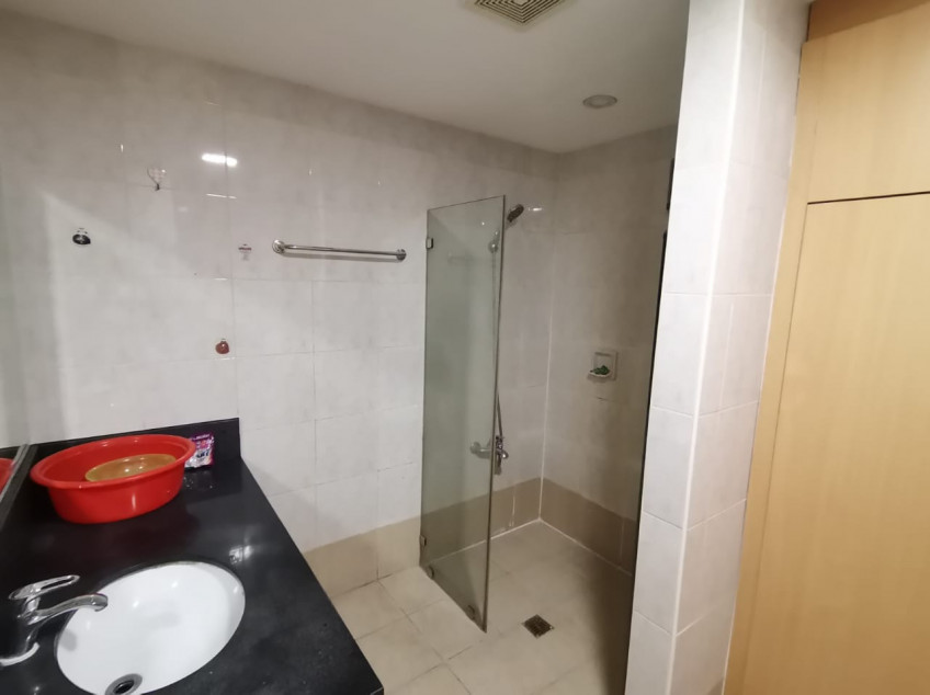 3 BR Oriental Garden Makati For Lease