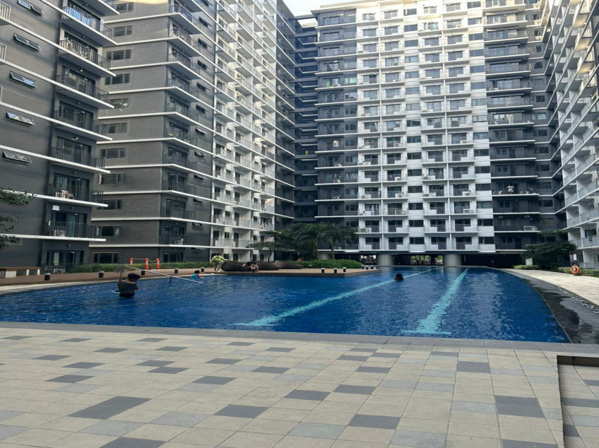 Ready For Occupancy 1 BR With Balcony Shore Residences 3 In MOA Complex, Pasay City