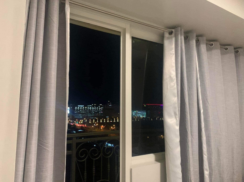 Condo Unit At Monarch Park Suites Balmoral Suites For Sale