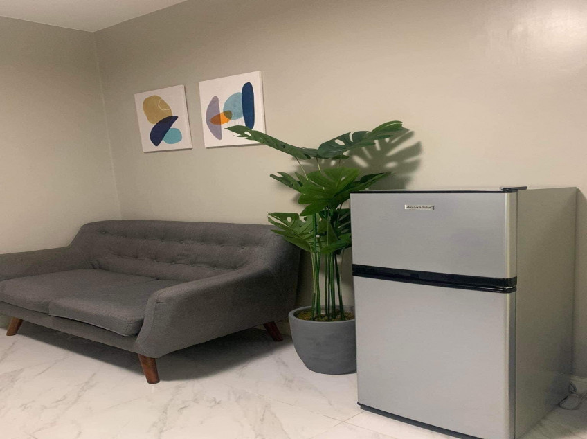 Condo Unit At Monarch Park Suites Balmoral Suites For Sale