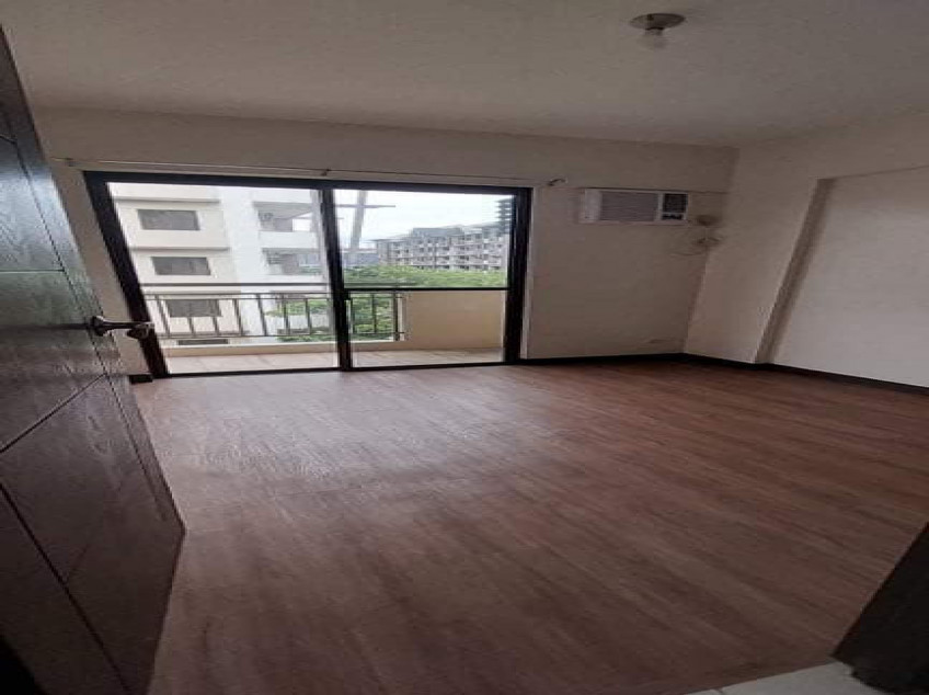For Sale Semi Furnished 2 BR Condo Unit With Clean Title