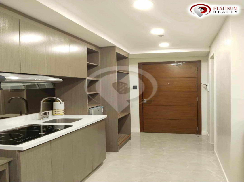 Fully Finished And Furnished  Condominium At Le Menda Residences