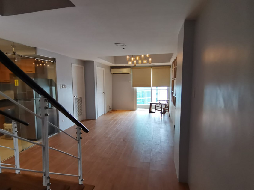 3 BR For Rent At Oriental Garden Makati