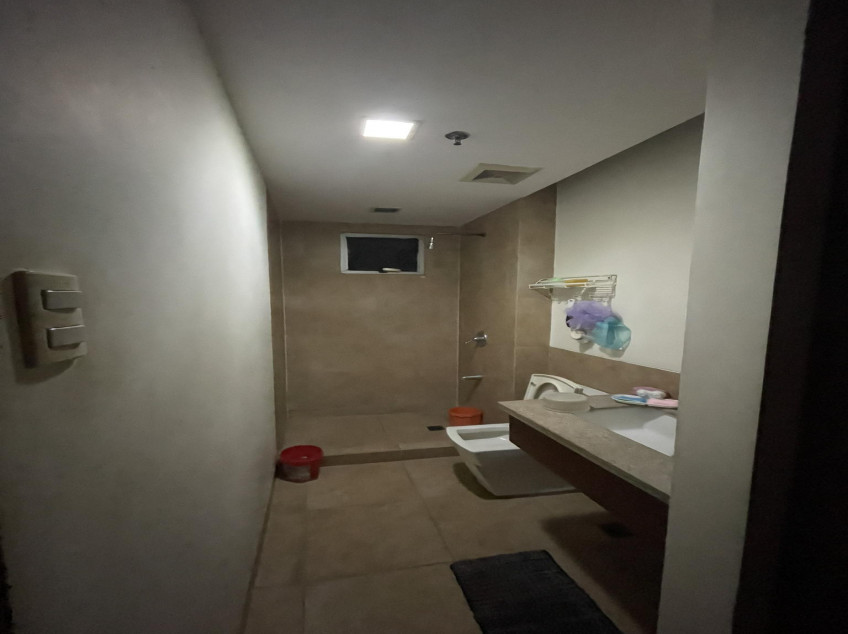 4BR, 147 SQM Condominium For Sale - Binondo, Manila