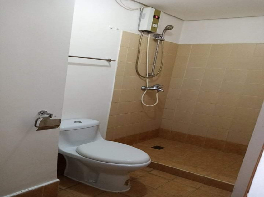 2BR Unit For Sale At East Of Galleria, Ortigas Center, Pasig City