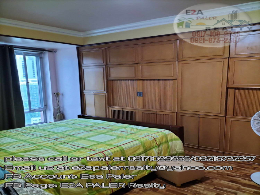 2 BR Condo Unit In Makati With Maid's Room For Sale