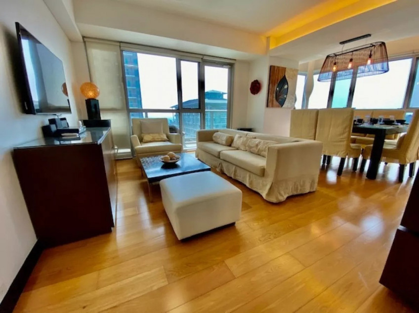 For Sale: 2 Bedroom Unit With Parking In West Tower At One Serendra, BGC, Taguig