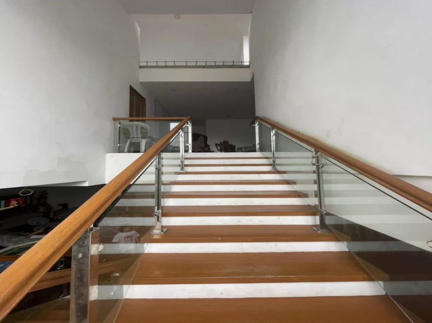 House And Lot With Swimming Pool For Sale At BF Homes, Parañaque City