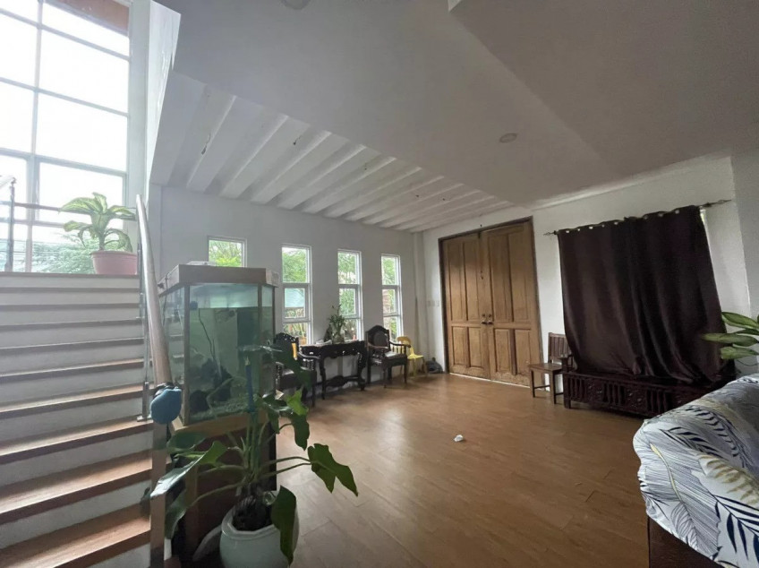 House And Lot With Swimming Pool For Sale At BF Homes, Parañaque City