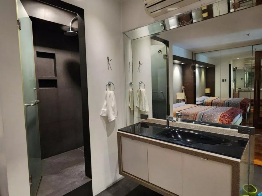 2 Bedroom Condo Unit For Sale In Joya Lofts And Towers, Rockwell, Makati City