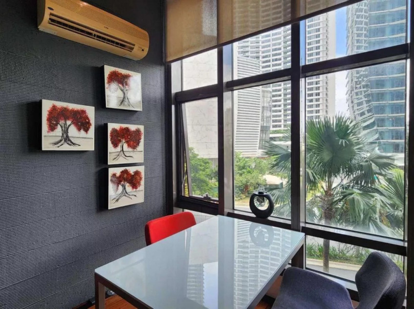 2 Bedroom Condo Unit For Sale In Joya Lofts And Towers, Rockwell, Makati City