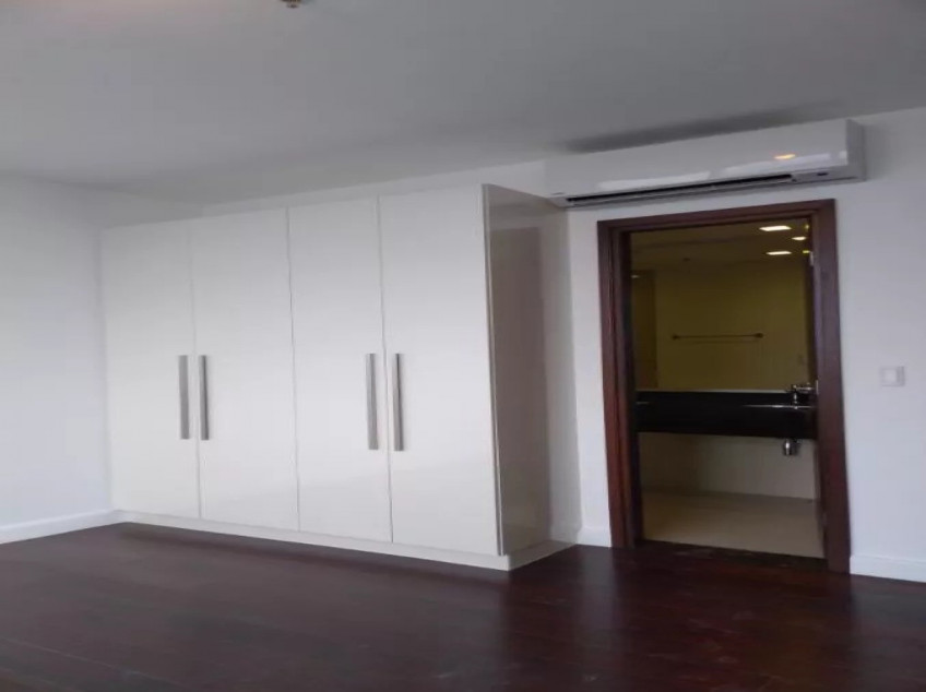 Brand New Spacious High-end 4 Bedroom Unit For Sale At The Suites, BGC Taguig