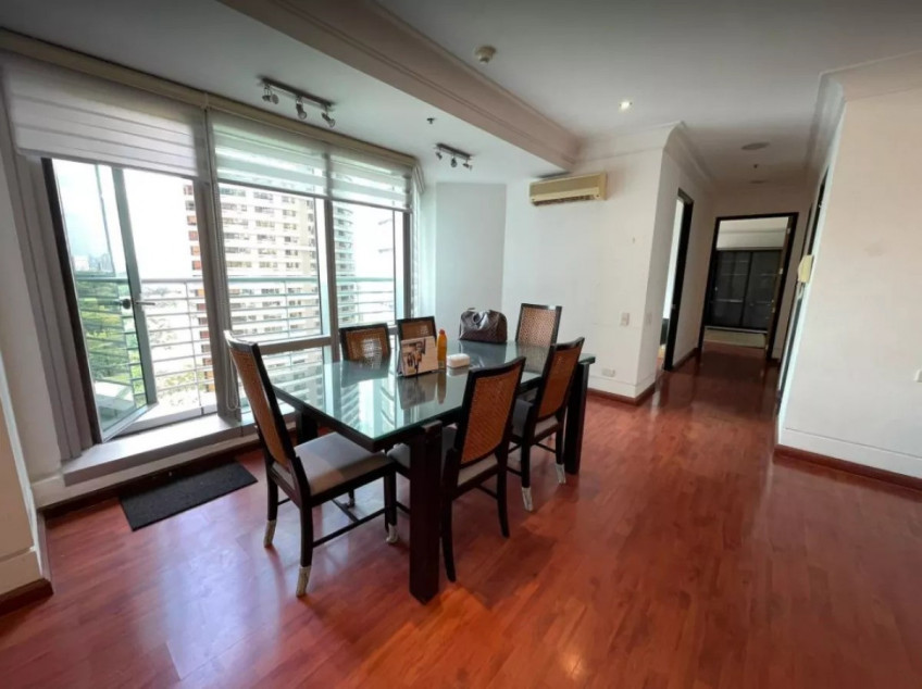 2 Bedroom Unit For Sale At One McKinley Place BGC In Fort Bonifacio, Taguig City