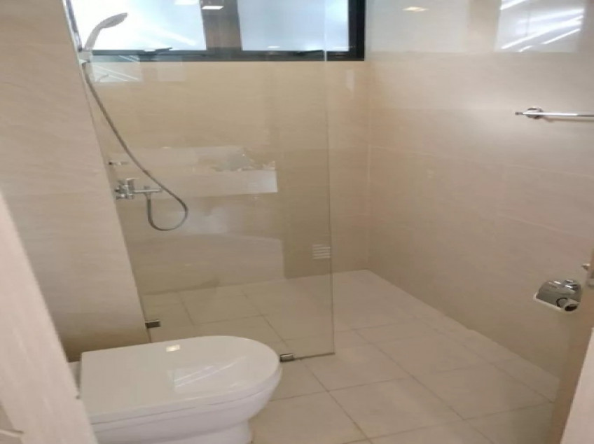 For Sale Semi-Furnished 3 Bedroom Unit In The Albany, McKinley Hill, Taguig