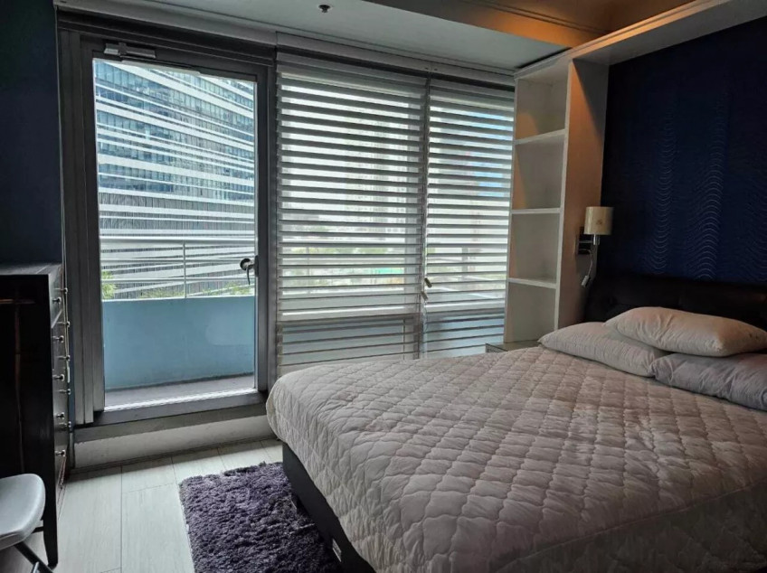 3 Bedroom Unit With Balcony For Sale At One McKinley Place, BGC, Taguig City