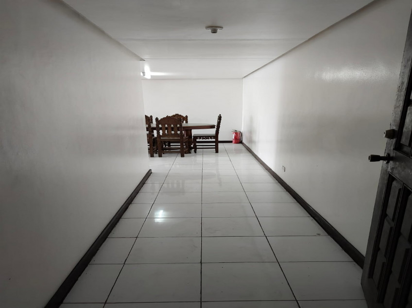 Affordable And Spacious 2B Unit For Rent In Legaspi Tower 300 Manila