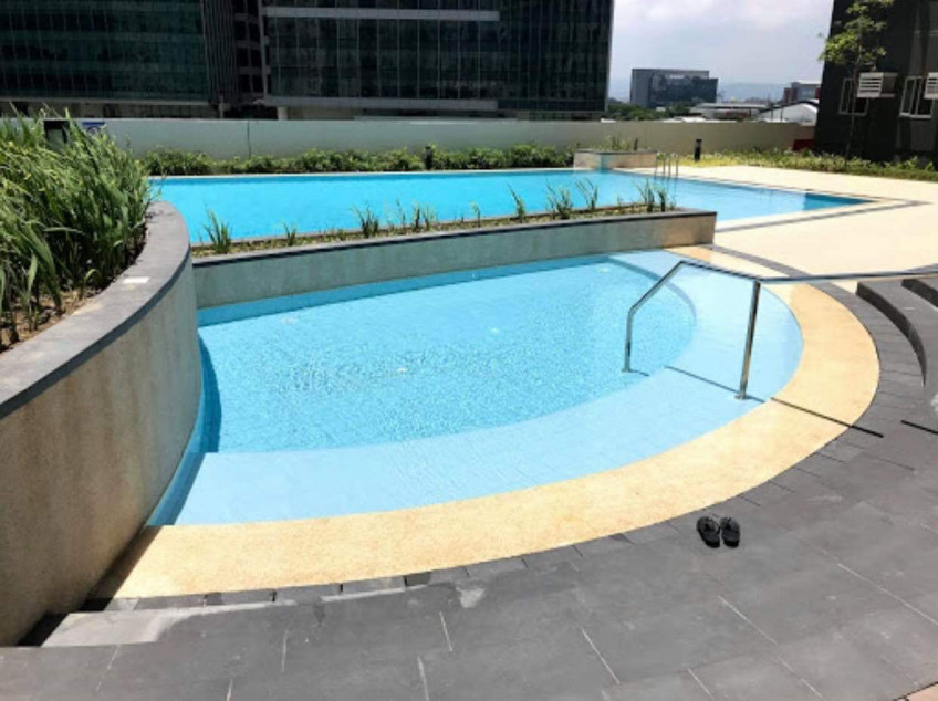 1 BR For Sale At Avida Towers 34th St. BGC Taguig. Fully Furnished. Below Market