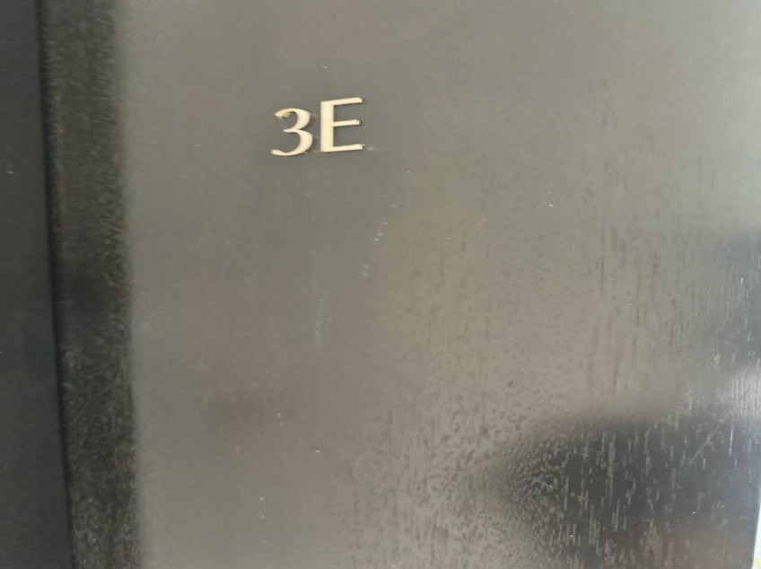 West Gallery 2 BR With Balcony For Lease 122 SQM Furnished One Parking 2 Toilet And Bath 165k