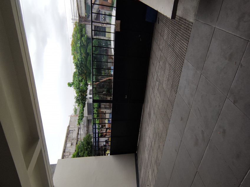 Apartment In Don Mariano Cainta, Rizal For Sale