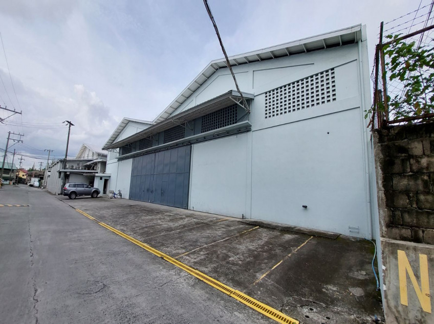 Warehouse For Rent In Tandang Sora, Quezon City