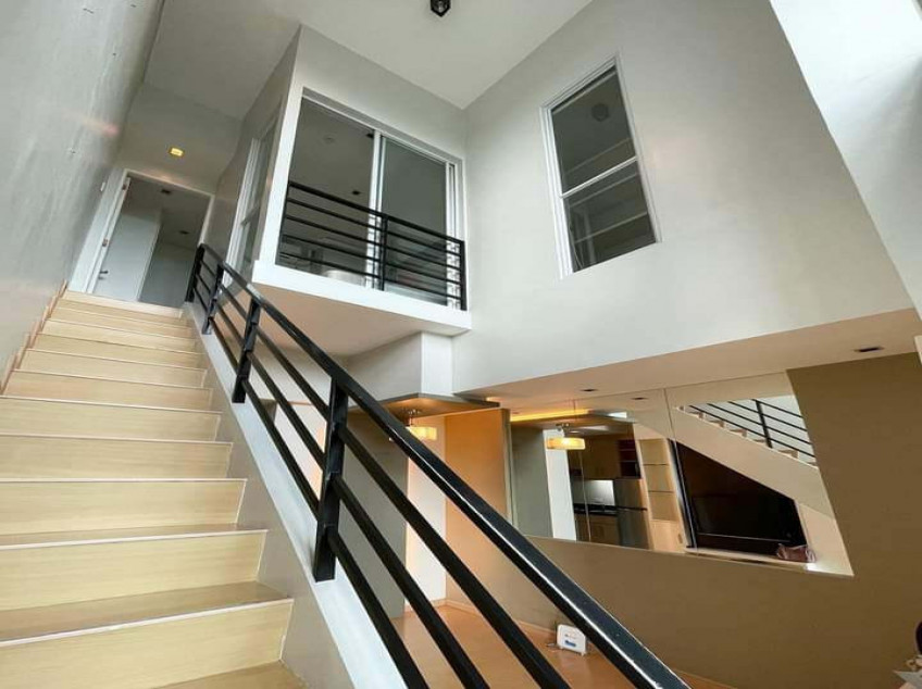 Furnished 1BR Loft Type Condo Ready For Occupancy In Avant At The Fort BGC-Taguig