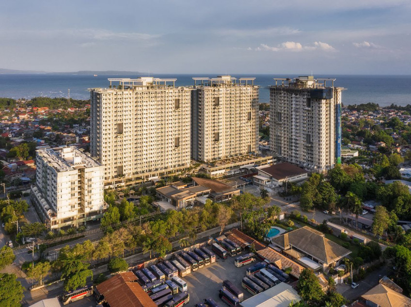 Verdon Parc Condominium, Davao City, Philippines