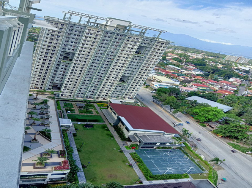 Verdon Parc Condominium, Davao City, Philippines