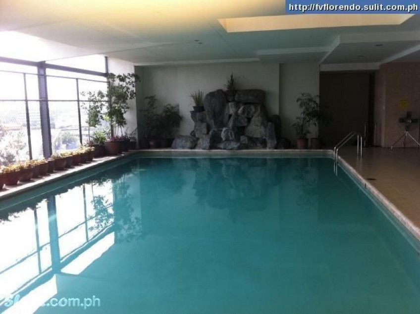 Codominium Unit At Regalia Tower Quezon City