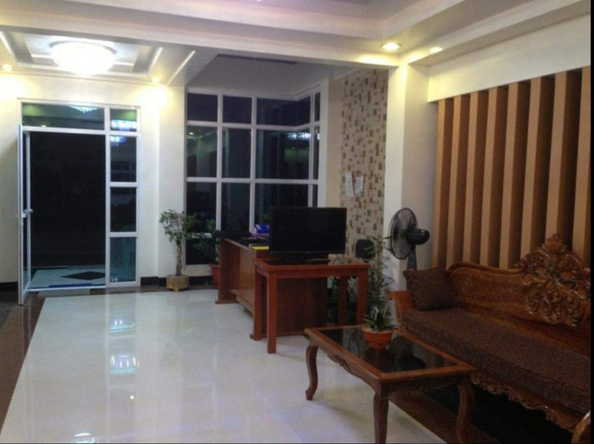 Citrine Tourist Travel Lodge 12 Bedroom Hotel In El Nido
