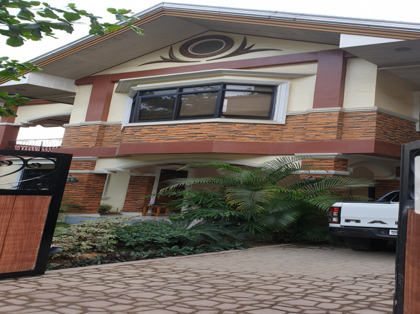 Citrine Tourist Travel Lodge 12 Bedroom Hotel In El Nido