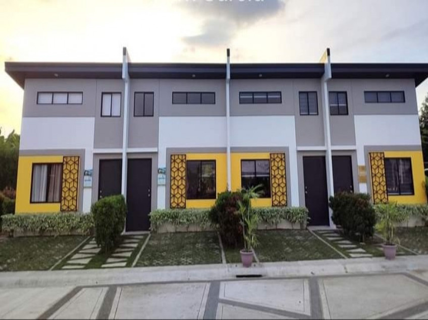 Rent To Own House In PHirst Subdivision Calauan, Laguna