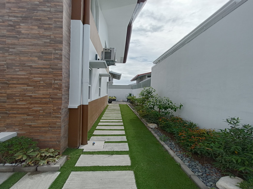 Melcon Model | Madonna Residences Sindalan, City of San Fernando, Pampanga