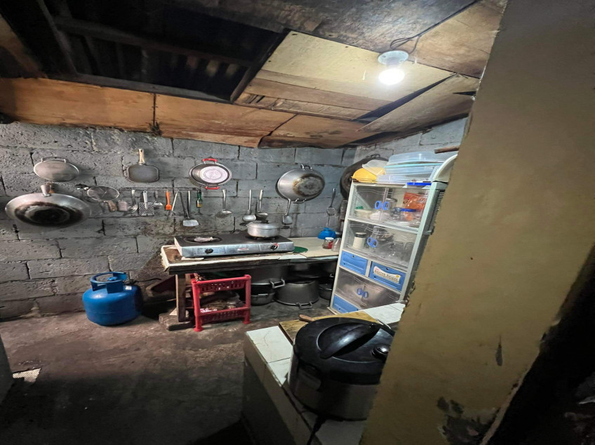 Bungalow House (Needs Renovation) In Dasmarinas Cavite