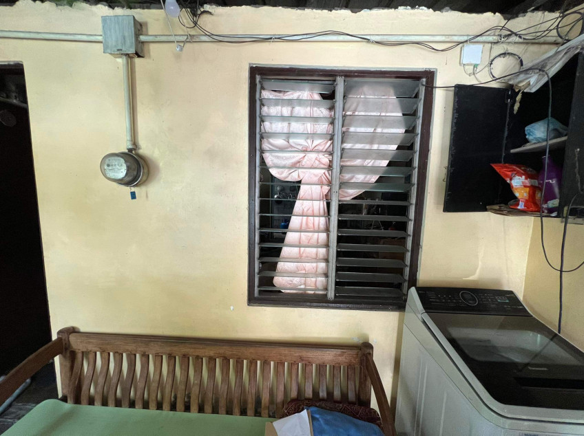 Bungalow House (Needs Renovation) In Dasmarinas Cavite