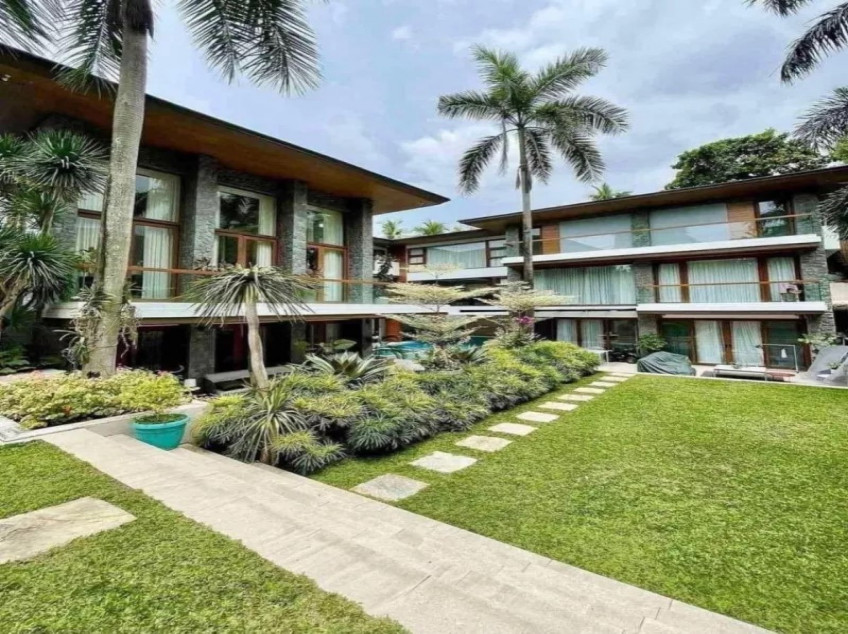 Fully Furnished House For Sale in Forbes Park Makati