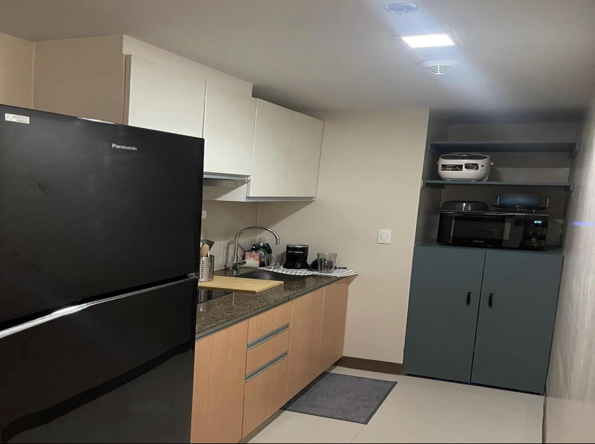 Vion West Located In Makati 35 SQM Semi Furnished With Parking Slots