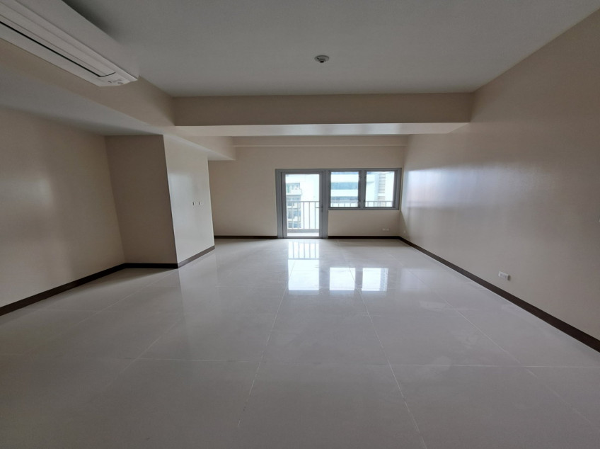 2 BR Unit For Sale In The Ellis Makati