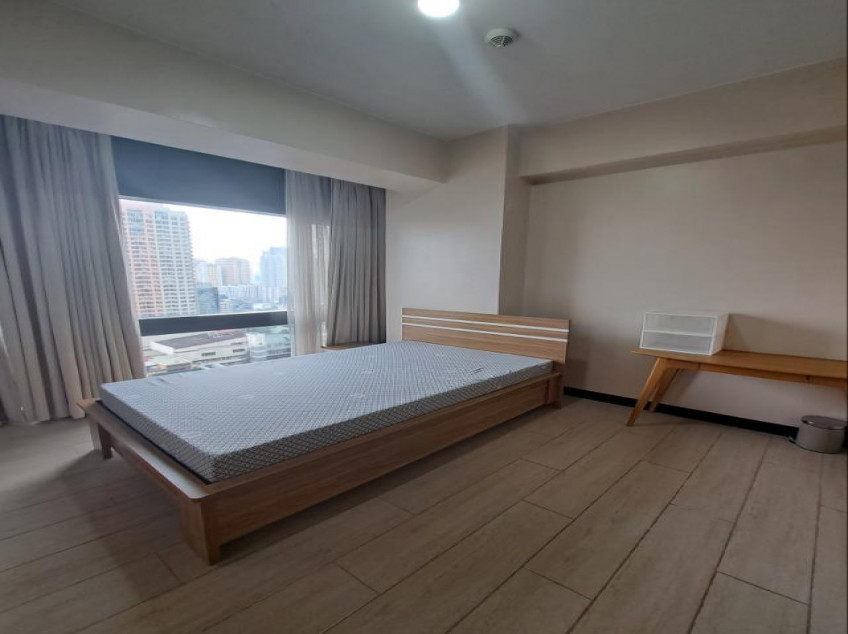 1 BR Condo Unit For Sale In Grennbelt Hamilton Makati