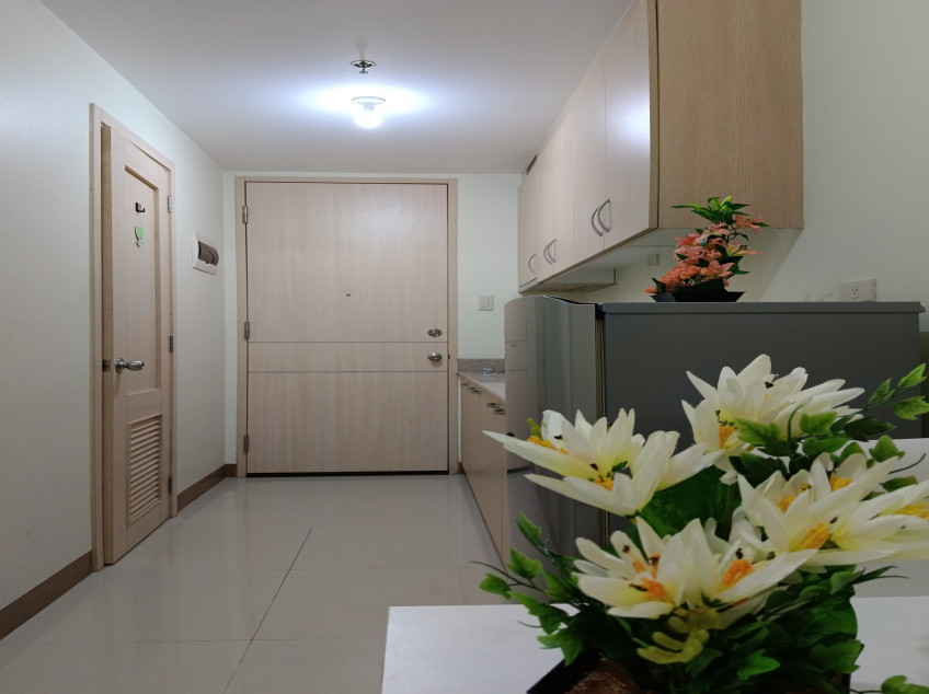 1 BR Condo Near NAIA Terminal Paranaque City