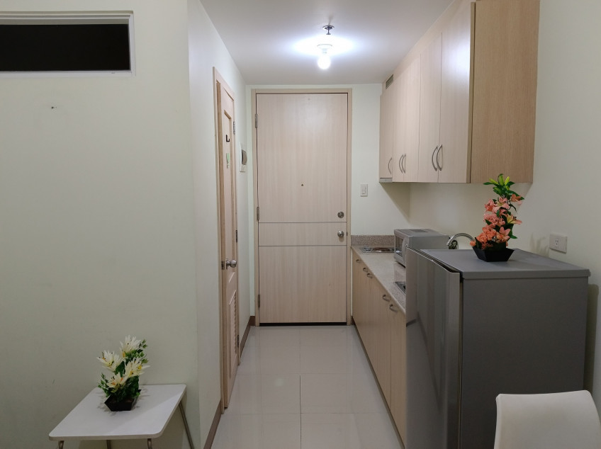 1 BR Condo Near NAIA Terminal Paranaque City