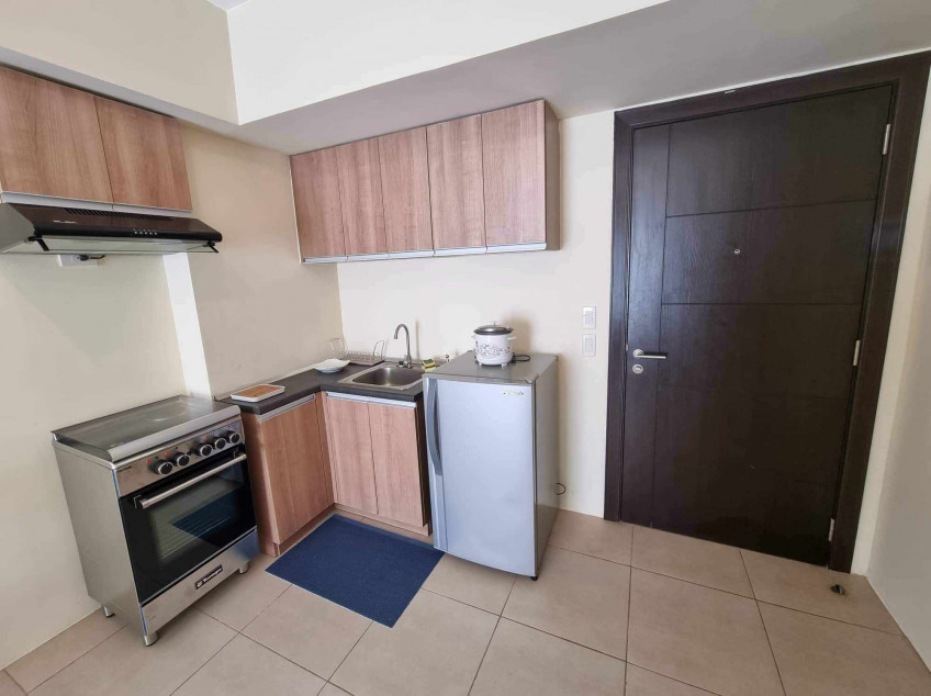 1 BR Fully Furnished With Parking in Avida Towers BGC