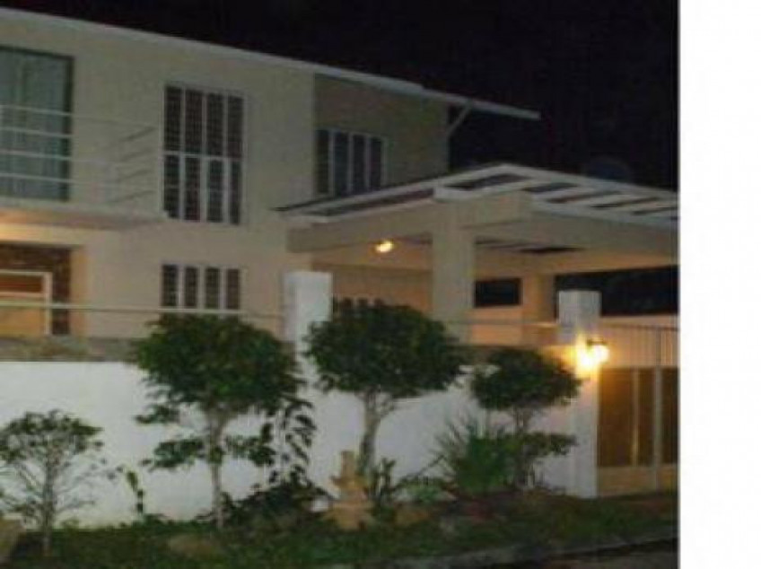 Gated 3-Bedroom, Semi-Furnished House For Rent In Batasan Hills, Quezon City