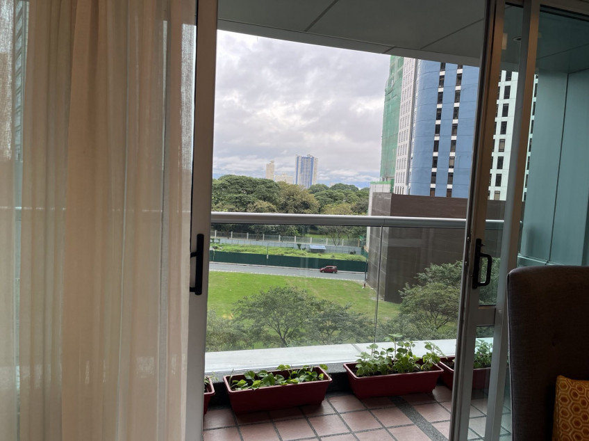 2 Bedroom Condo Unit At Regent Parkway Taguig For Sale