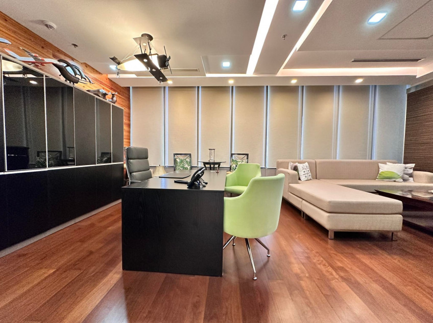 207.34 SQM Penthouse Office For Sale In Park Centrale Building, Cebu IT Park