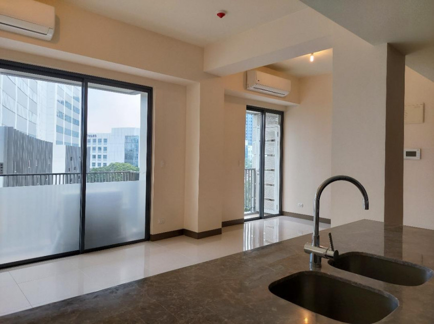 For Sale 3 Bedroom Rent To Own Condo In St. Moritz McKinley West Near BGC